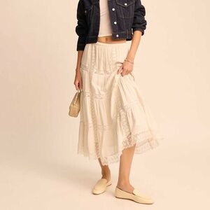 Reformation Maevie Skirt In Cream size 2